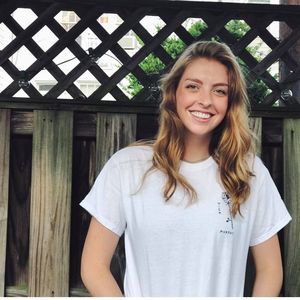 Meet your Posher, Lilly